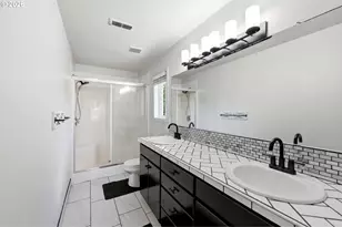 4063 NE 11th Way, Gresham, OR 97030 - Photo 20