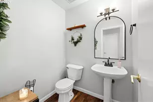 4063 NE 11th Way, Gresham, OR 97030 - Photo 16