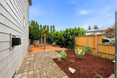 4063 NE 11th Way, Gresham, OR 97030 - Photo 26