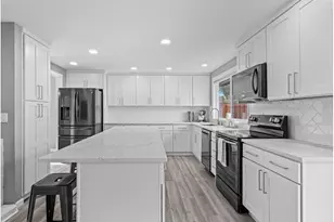 17235 NW Meadow Grass Dr, Beaverton, OR 97006 - Photo 12