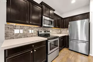 13105 NE 56th Cir, Vancouver, WA 98682 - Photo 10