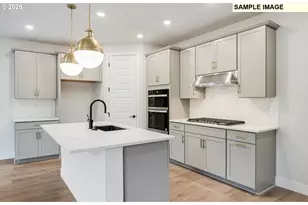 15999 SW Bluewater Ter, Tigard, OR 97224 - Photo 6