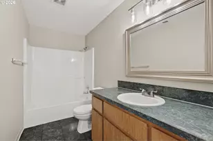 719 NW 21st St, Battle Ground, WA 98604 - Photo 32