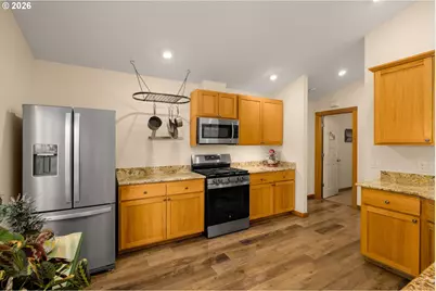 1742 22nd St, Hood River, OR 97031 - Photo 12