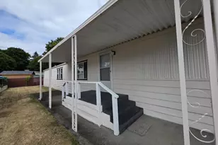 3909 E Fourth Plain Blvd, Vancouver, WA 98661 - Photo 2