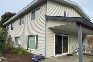 245 S 18th St, Reedsport, OR 97467 - Photo 4