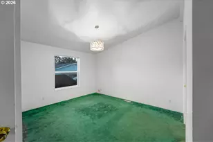 2703 J St, Springfield, OR 97477 - Photo 6