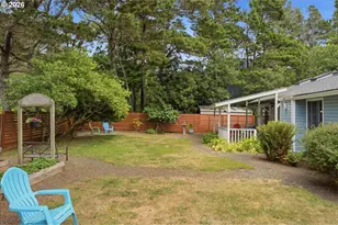 205 NW Lancer St, Lincoln City, OR 97367 - Photo 20