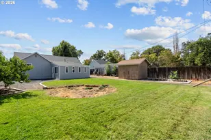 647 E Hurlburt Ave, Hermiston, OR 97838 - Photo 24