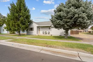 647 E Hurlburt Ave, Hermiston, OR 97838 - Photo 4