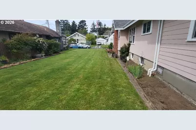 1439 Union Ave, North Bend, OR 97459 - Photo 24