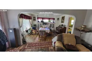 1439 Union Ave, North Bend, OR 97459 - Photo 4