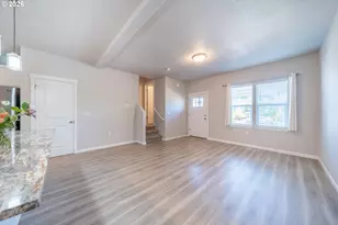 1657 SE Barberry Ave, Dallas, OR 97338 - Photo 14