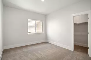 18130 SW Hoover Ln, Beaverton, OR 97003 - Photo 22