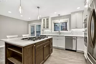 6710 SW 162nd Dr, Beaverton, OR 97007 - Photo 10