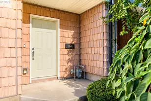 768 NE 9th St, Gresham, OR 97030 - Photo 2