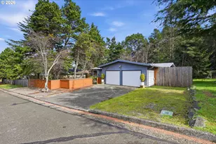 1623 Lincoln St, North Bend, OR 97459 - Photo 42