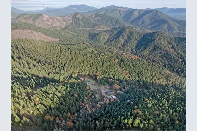 2150 Bridge Ln, Wolf Creek, OR 97497 - Photo 8