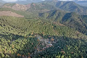 2150 Bridge Ln, Wolf Creek, OR 97497 - Photo 8