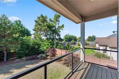 2270 Hayes St, North Bend, OR 97459 - Photo 38