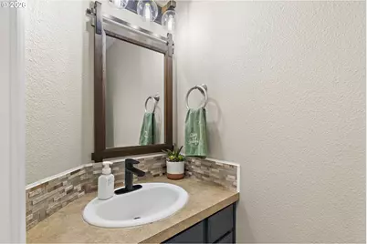 1492 Hunter Ave N, Keizer, OR 97303 - Photo 12