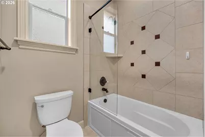 742 W Chestnut St, Washougal, WA 98671 - Photo 28