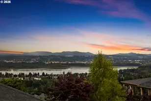 742 W Chestnut St, Washougal, WA 98671 - Photo 44