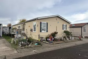 1699 N Terry St, Eugene, OR 97402 - Photo 2