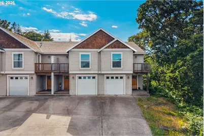 214 N 18th St, Hood River, OR 97031 - Photo 1