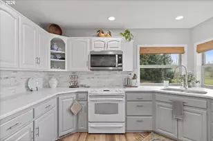 4305 NE Henry Creek Rd, Dayton, OR 97114 - Photo 12