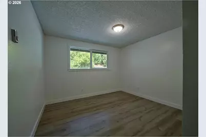 209 Sunset Dr, Longview, WA 98632 - Photo 10