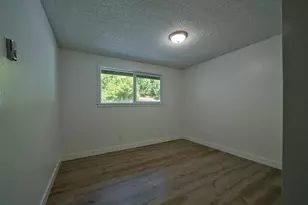 209 Sunset Dr, Longview, WA 98632 - Photo 10
