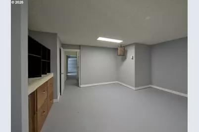 209 Sunset Dr, Longview, WA 98632 - Photo 32