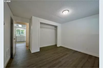 209 Sunset Dr, Longview, WA 98632 - Photo 26