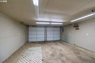 2573 Kalmia St, Sweet Home, OR 97386 - Photo 36