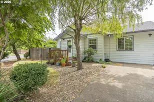 3002 Bluff Ave, Salem, OR 97302 - Photo 2