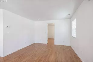 3002 Bluff Ave, Salem, OR 97302 - Photo 6