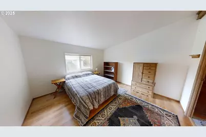 17360 Mountain Dr, Brookings, OR 97415 - Photo 18