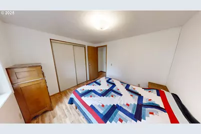 17360 Mountain Dr, Brookings, OR 97415 - Photo 16