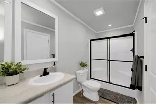 48113 Commercial St, Oakridge, OR 97463 - Photo 24