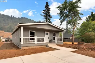 48113 Commercial St, Oakridge, OR 97463 - Photo 36