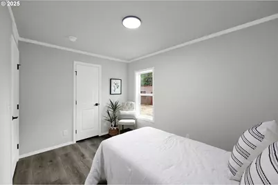 48113 Commercial St, Oakridge, OR 97463 - Photo 28