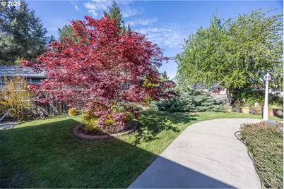 3457 W Normandy Ave, Roseburg, OR 97471 - Photo 36