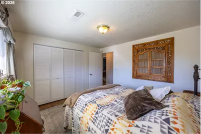 3457 W Normandy Ave, Roseburg, OR 97471 - Photo 14