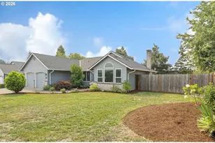 849 E 9th Ct, Lafayette, OR 97127 - Photo 2