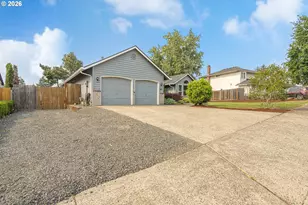 849 E 9th Ct, Lafayette, OR 97127 - Photo 4