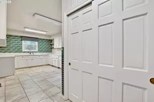 17601 S Dick Dr, Oregon City, OR 97045 - Photo 18