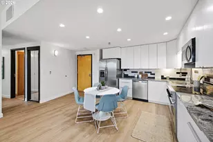 12600 SW Crescent St, Beaverton, OR 97005 - Photo 6