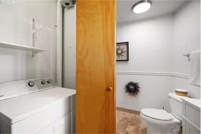 12600 SW Crescent St #206, Beaverton, OR 97005 - Photo 24