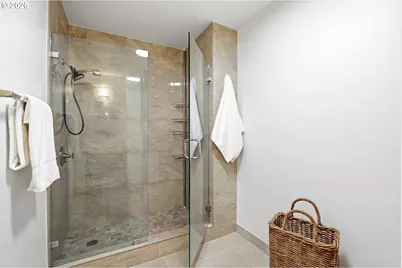 12600 SW Crescent St #206, Beaverton, OR 97005 - Photo 18